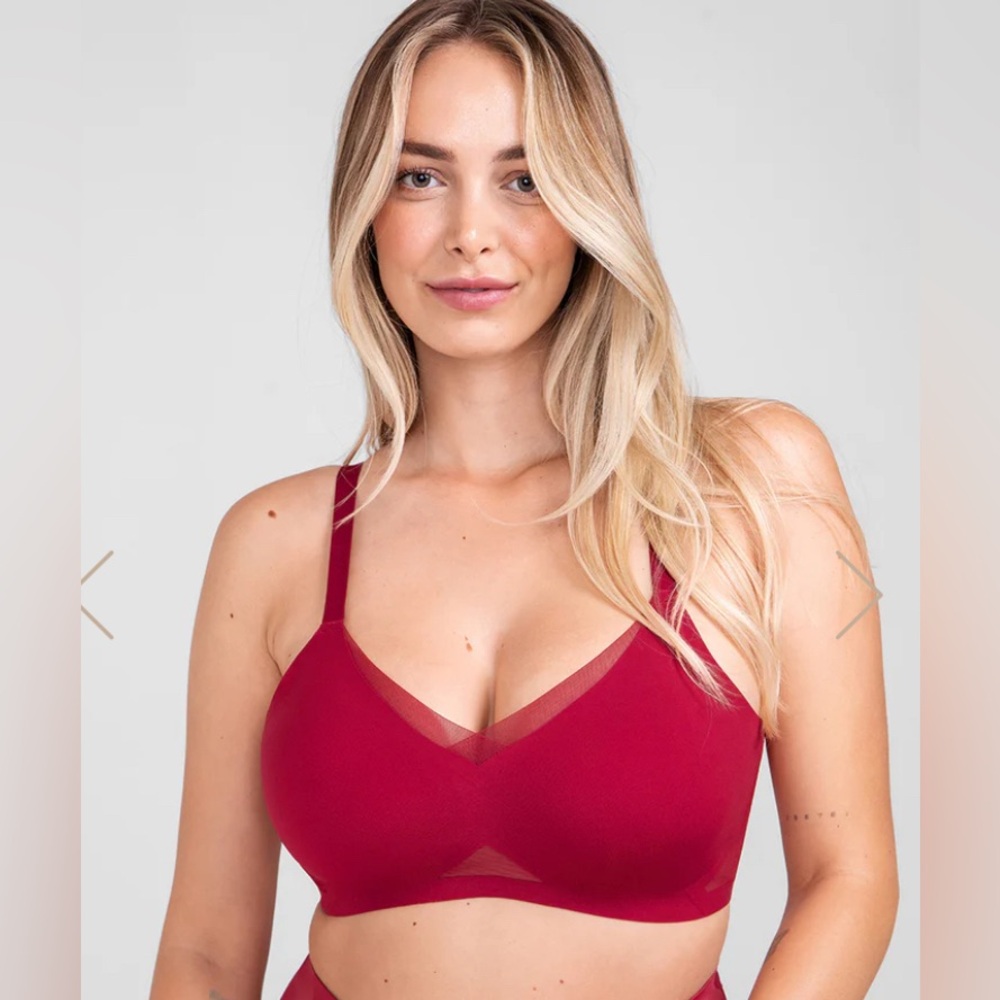 HoneyLove CrossOver Bra in Ruby size XL